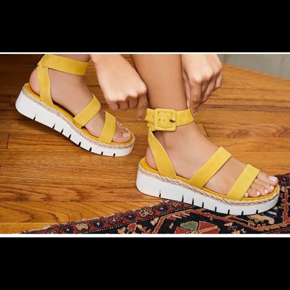 NEW Franco Sarto L-Jackson Sport sandals yellow suede leather platform 9